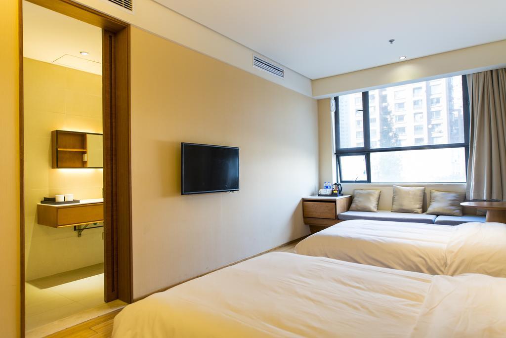 Ji Jiading Qinghe Road Shanghai